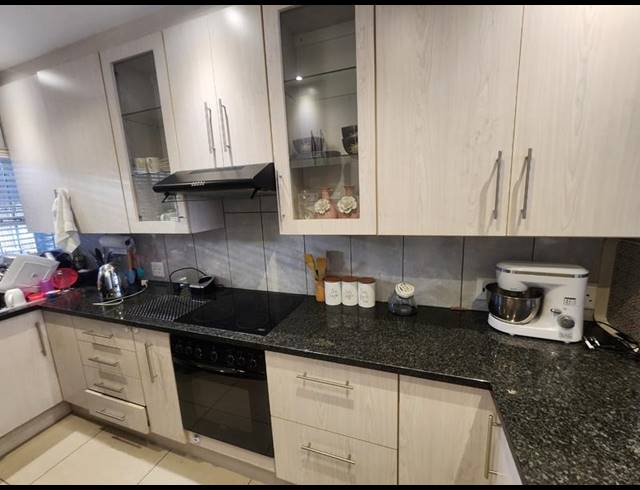 3 BEDROOM TOWNHOUSE FOR SALE IN SOUTH CREST